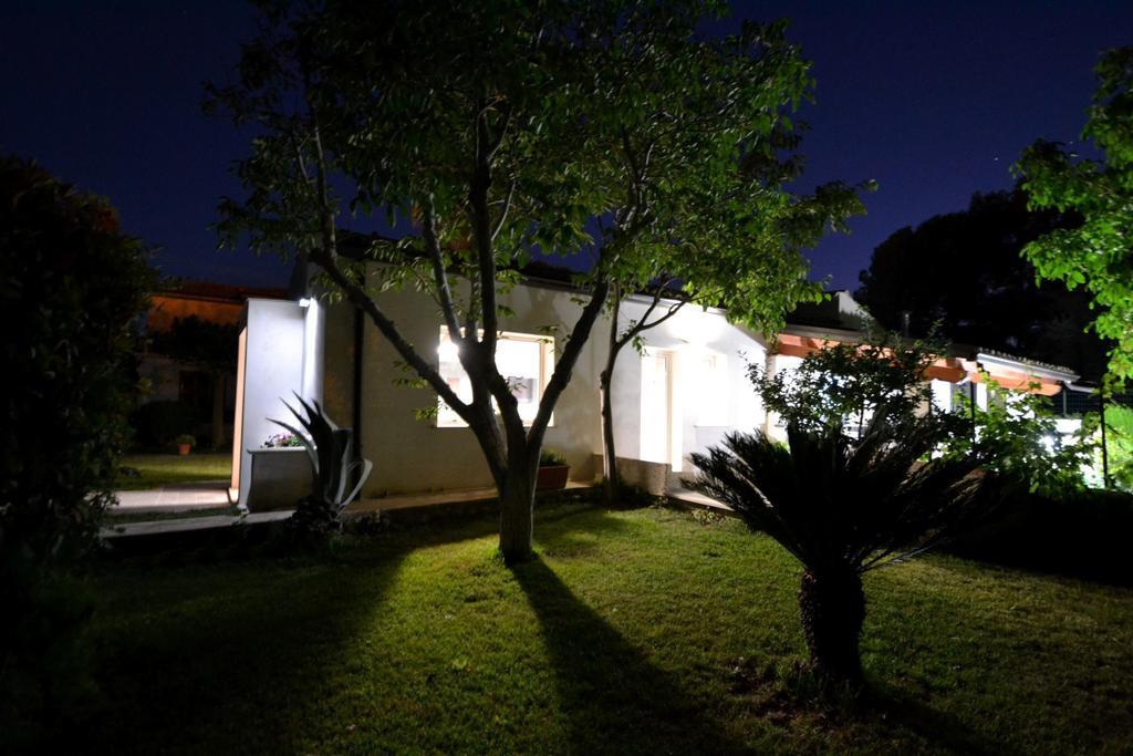 Casa Degli Avi Don Neli, Immersa Nella Natura موديكا الغرفة الصورة